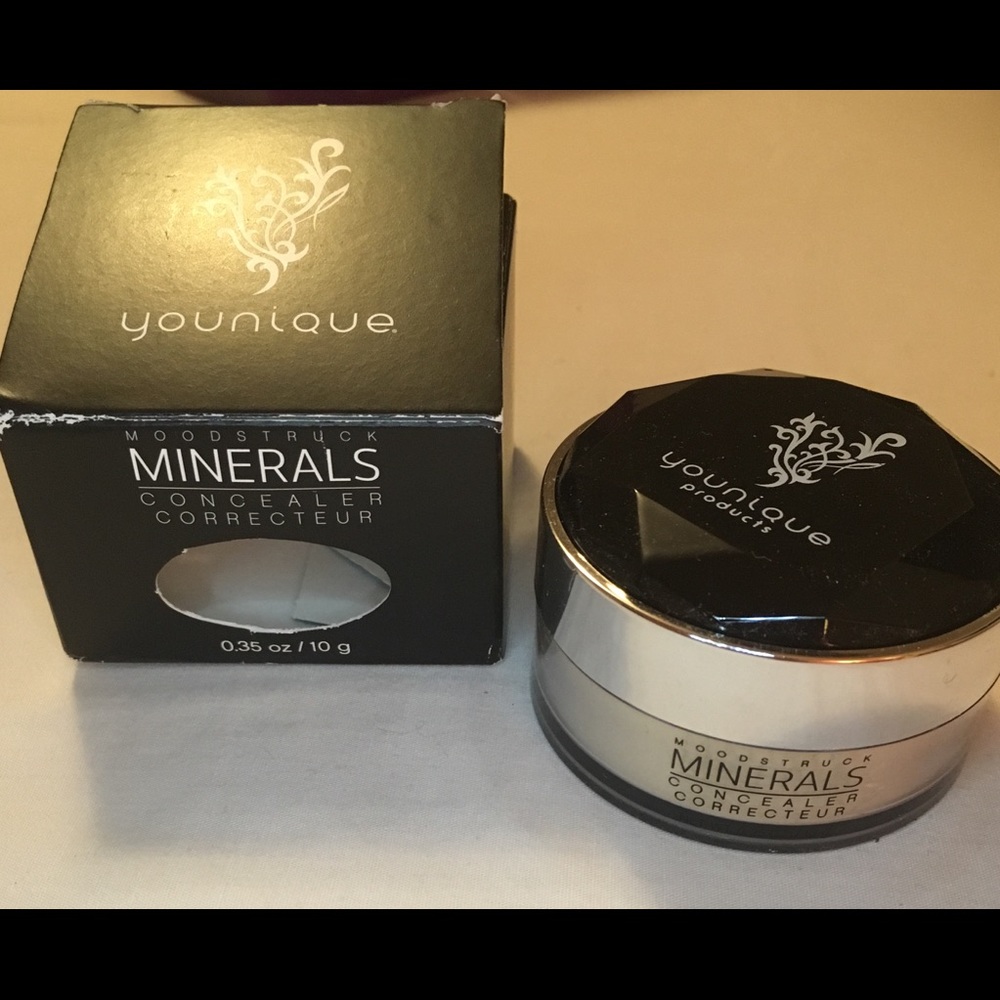 Younique Moodstruck Minerals Concealer Corrector
